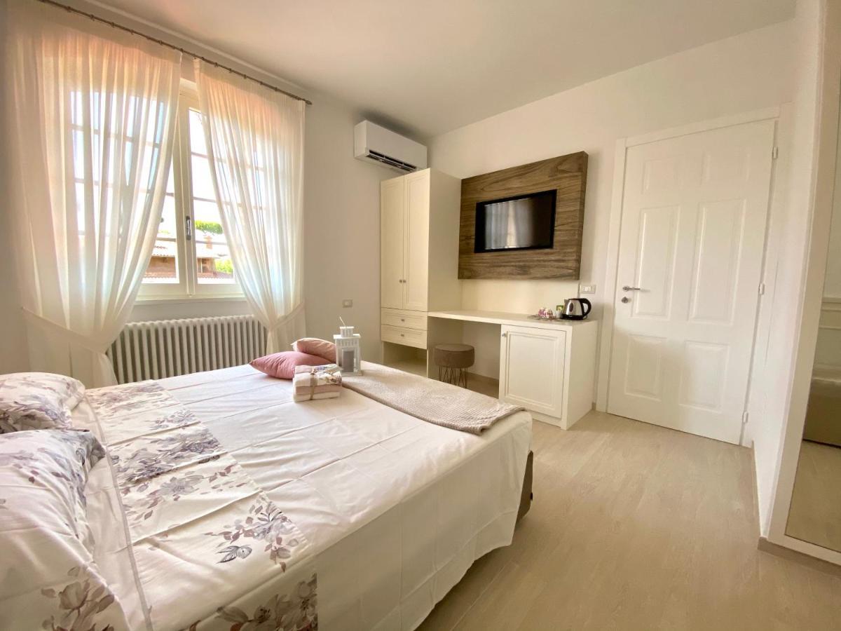 Bellaisa Bed & Breakfast Камайоре Екстериор снимка