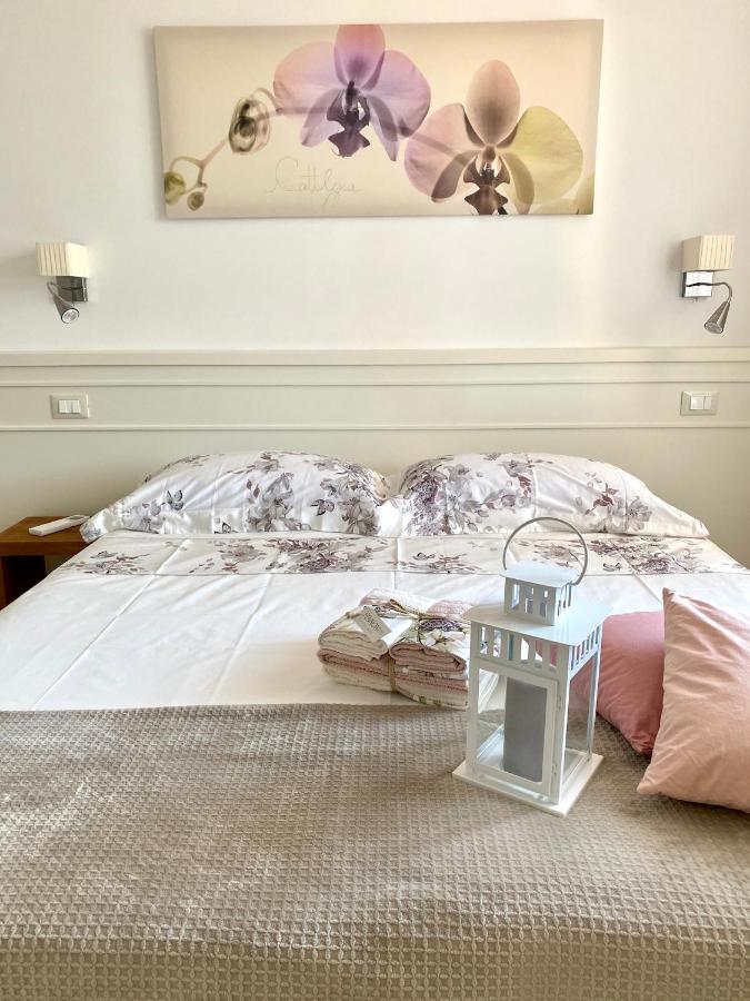 Bellaisa Bed & Breakfast Камайоре Екстериор снимка