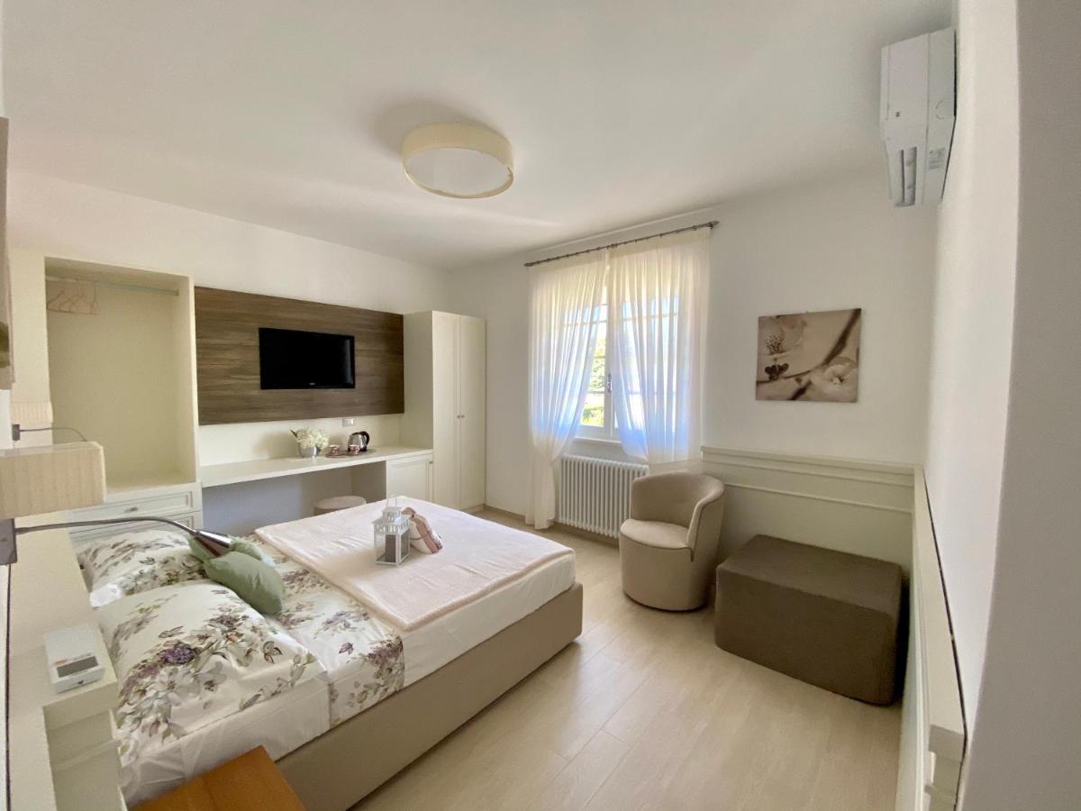Bellaisa Bed & Breakfast Камайоре Екстериор снимка