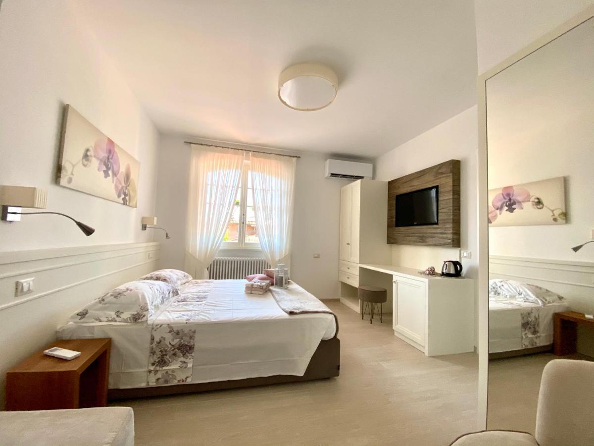 Bellaisa Bed & Breakfast Камайоре Екстериор снимка
