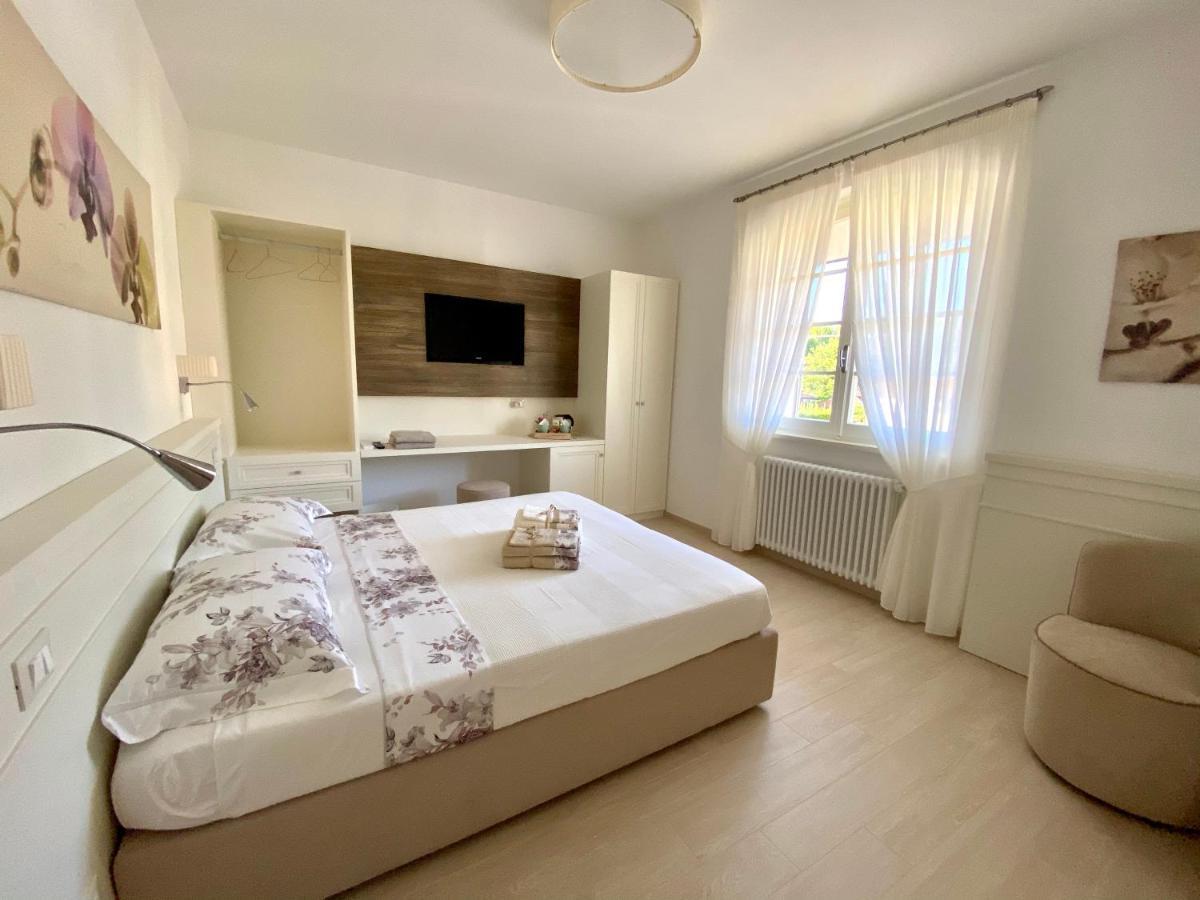 Bellaisa Bed & Breakfast Камайоре Екстериор снимка