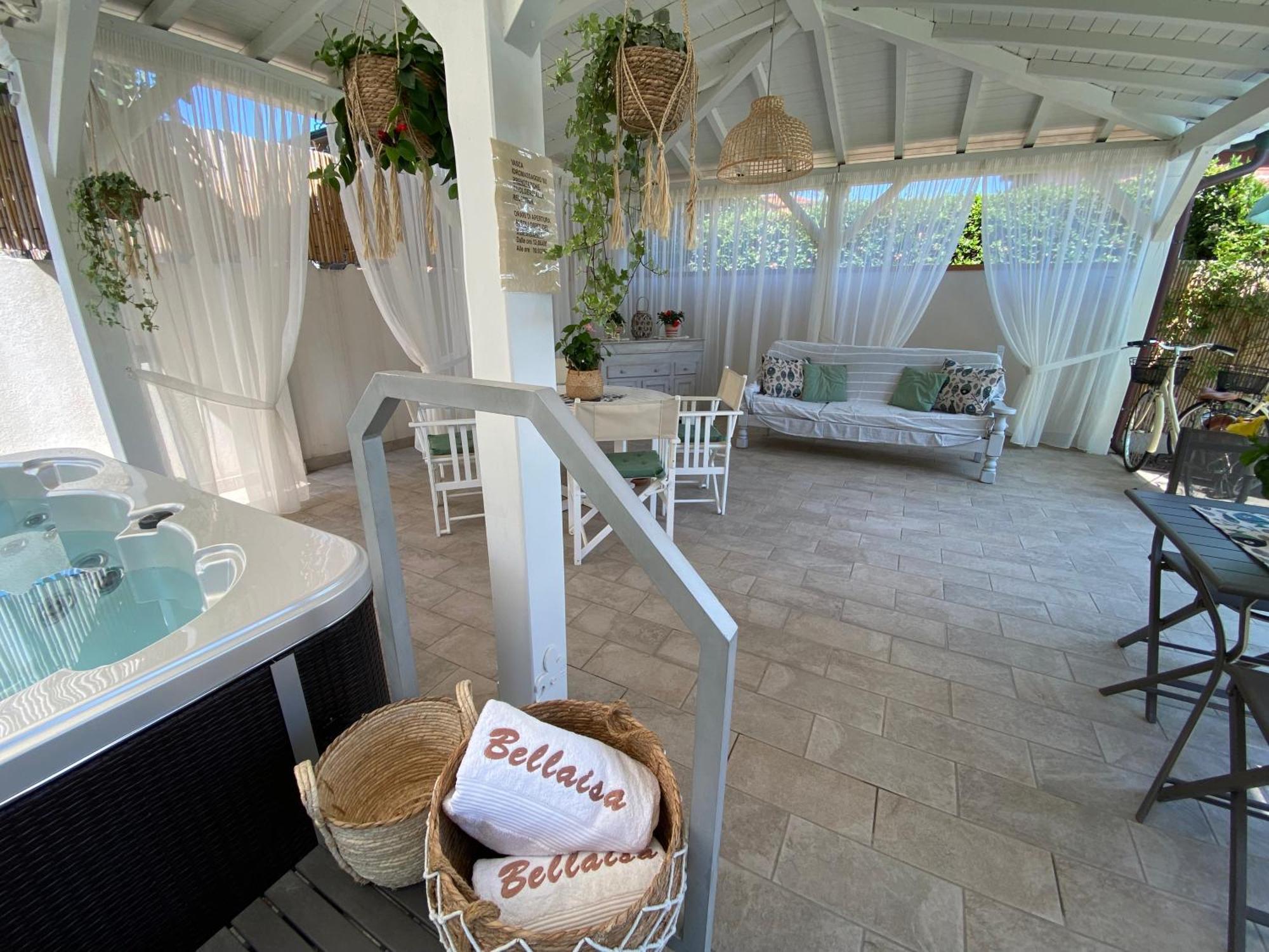 Bellaisa Bed & Breakfast Камайоре Екстериор снимка
